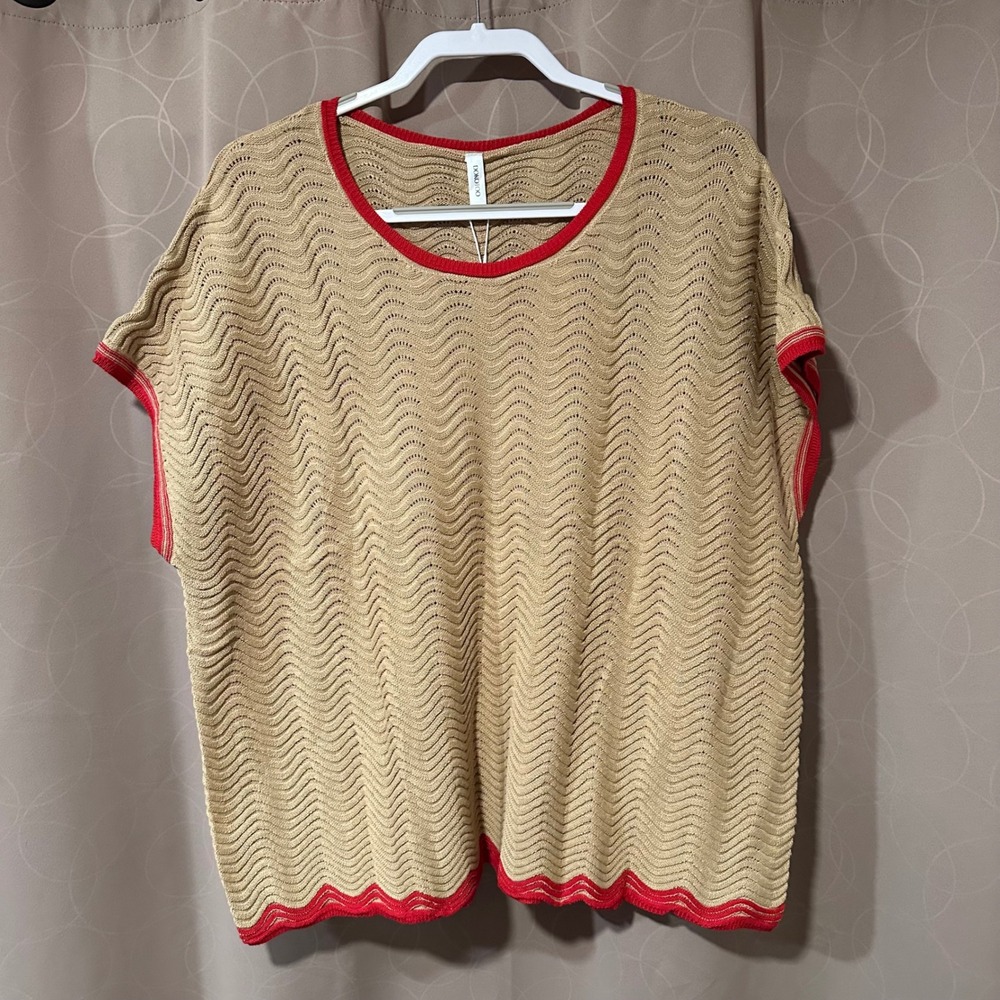 Dokotoo Women Beige Knit Chevron Short Sleeve Top Red Trim Size 2XL